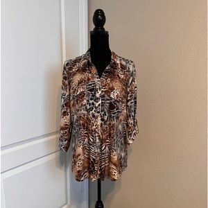 Emily Daniels/multi color/animal print/button blouse. Size XL